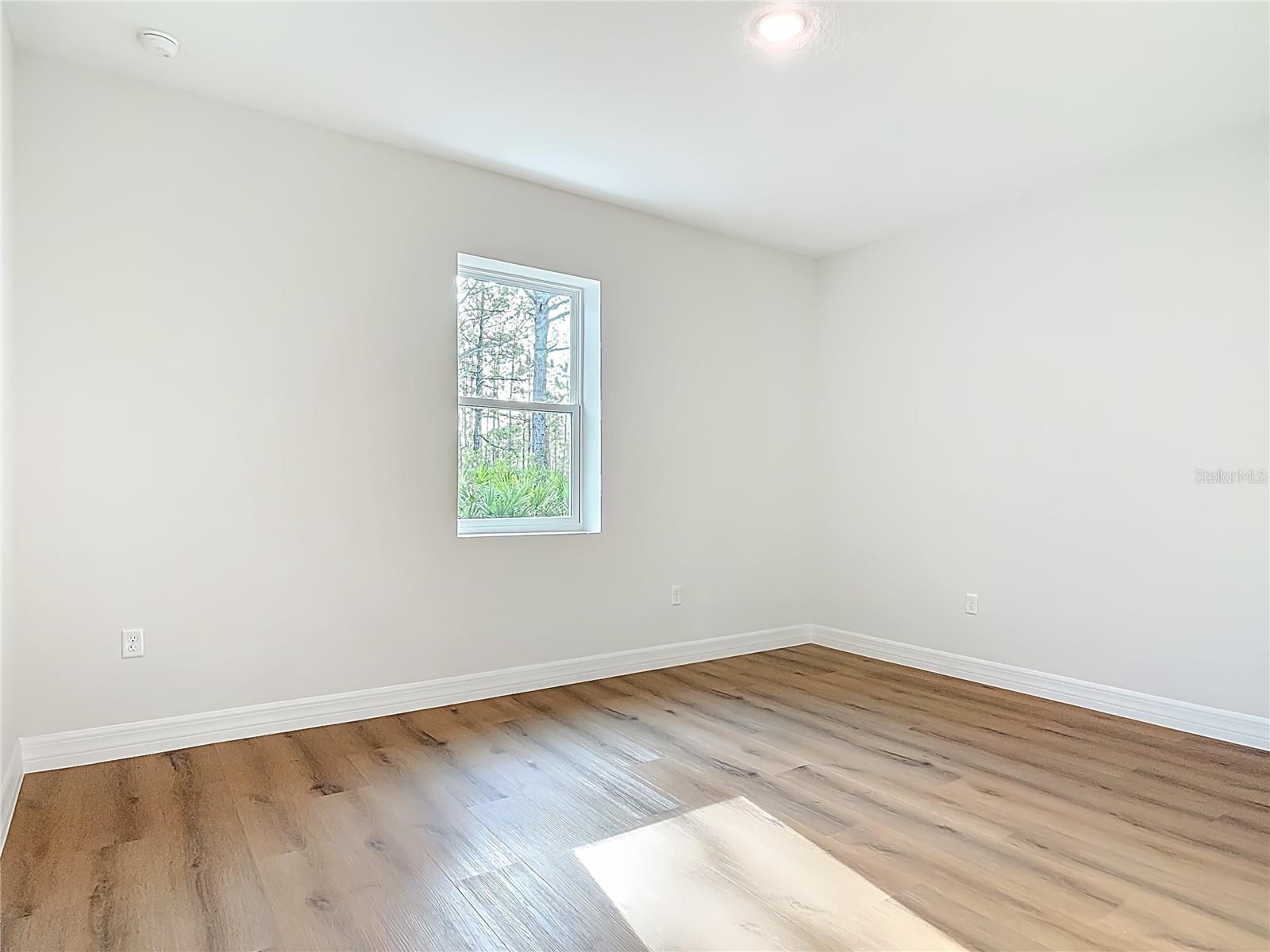 ROYAL TRAILS UNIT 01 - Residential