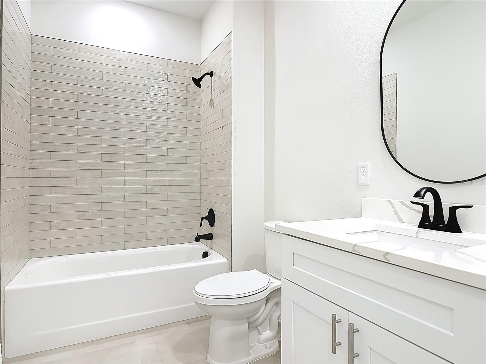 ROYAL TRAILS UNIT 01 - Residential