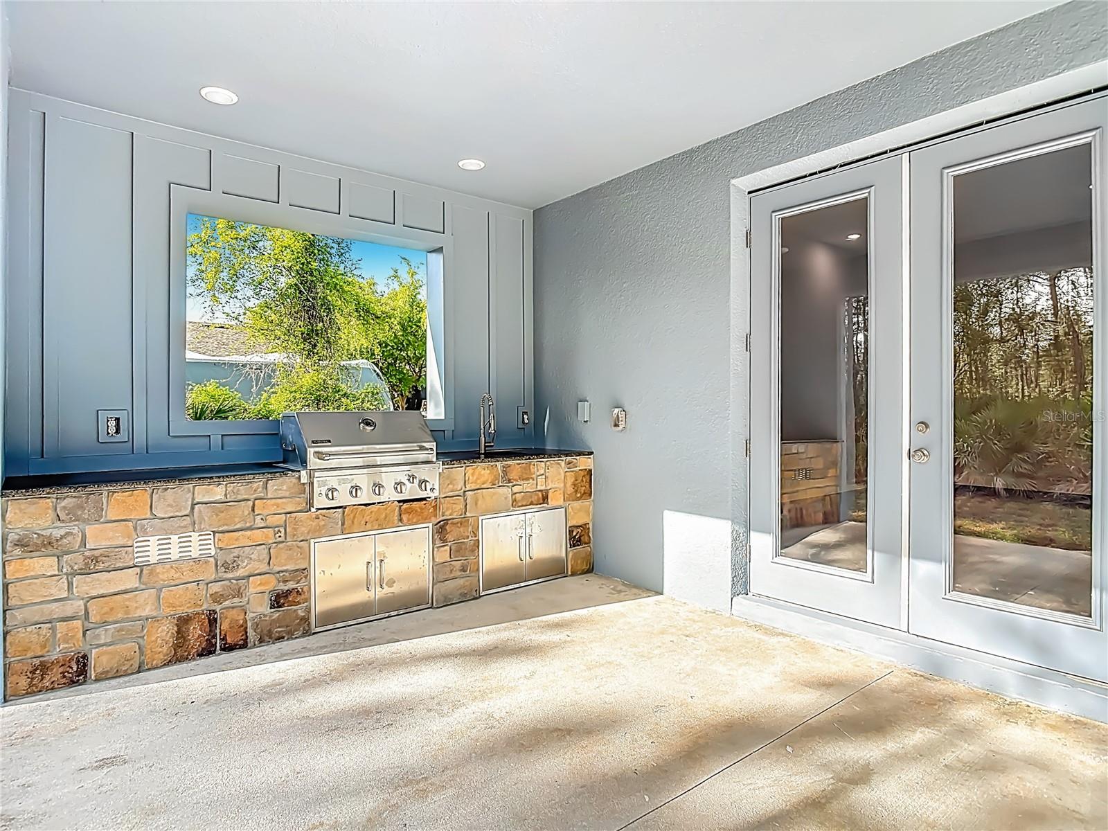 ROYAL TRAILS UNIT 01 - Residential