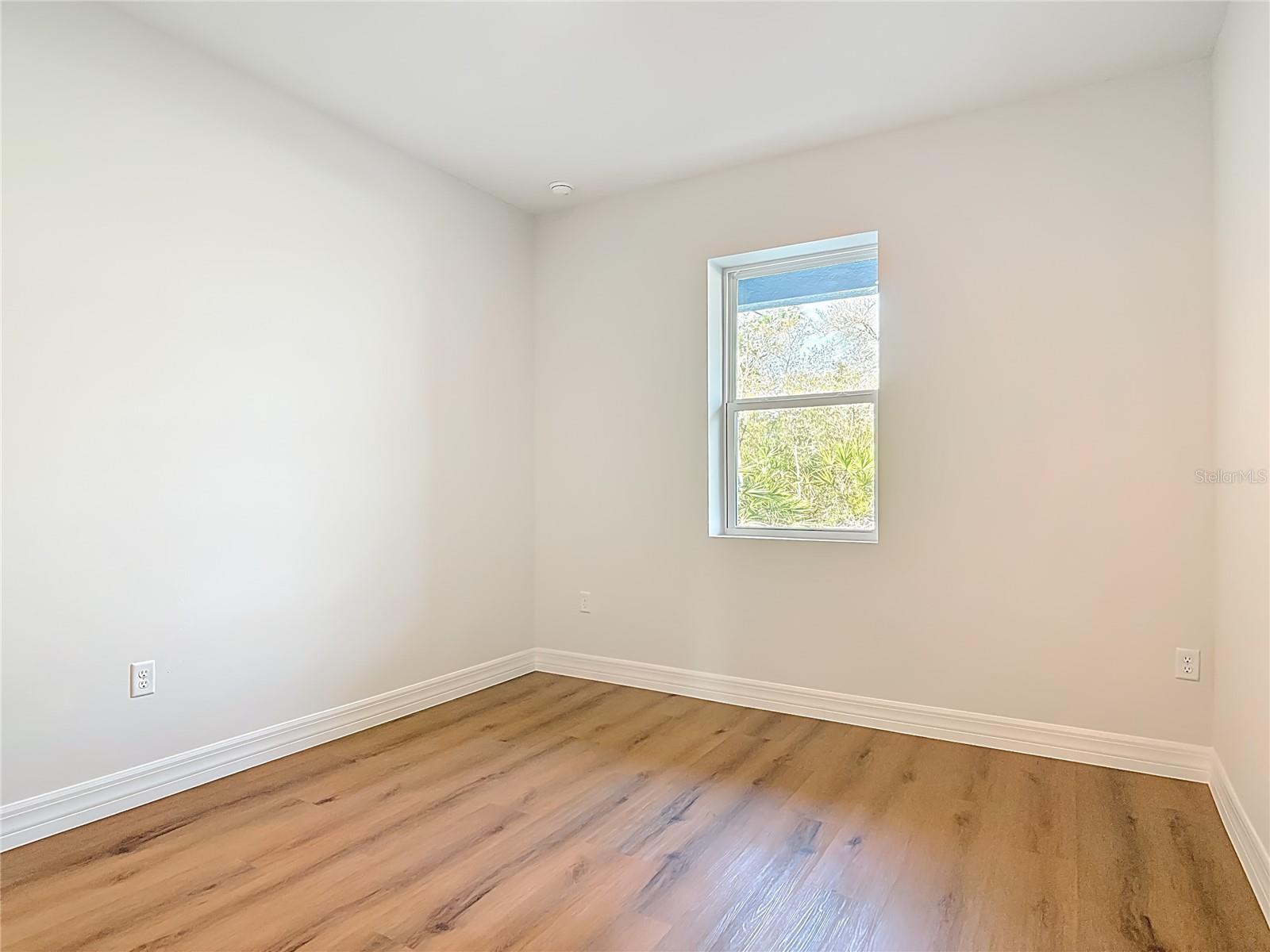 ROYAL TRAILS UNIT 01 - Residential