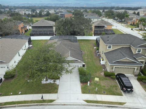 A home in DAVENPORT