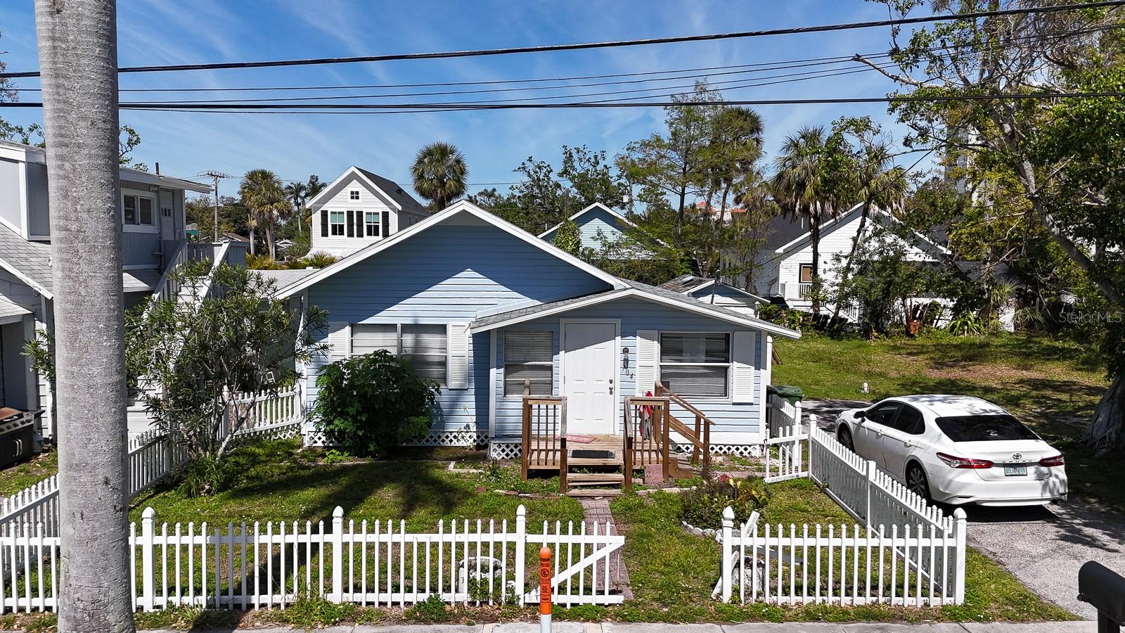 1704 BALLARD PARK DRIVE
