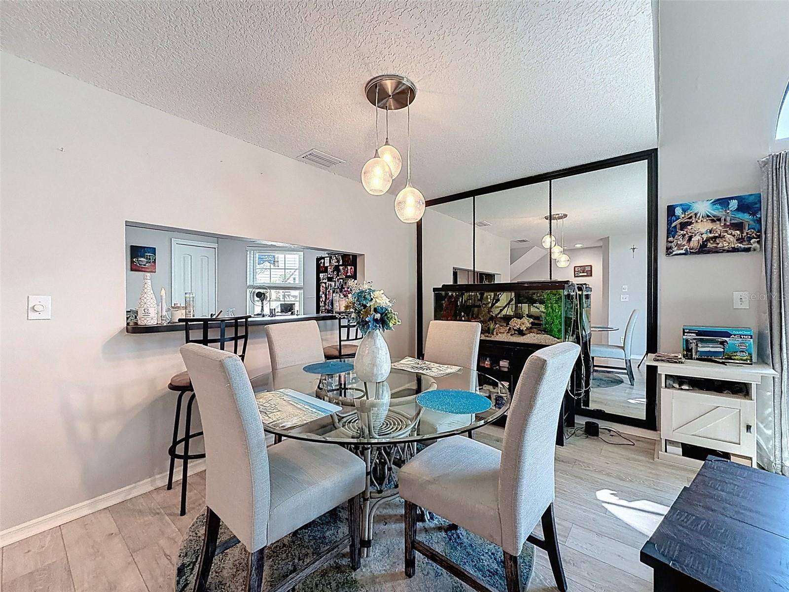 ST TROPEZ CONDO - Residential