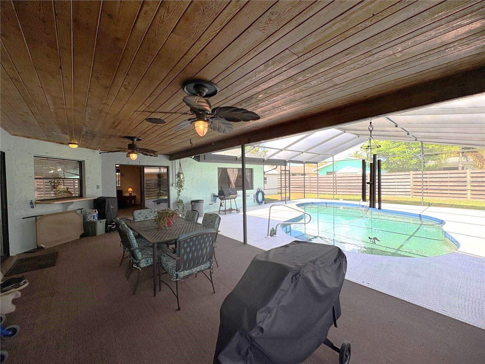 LAKE SARASOTA - Residential