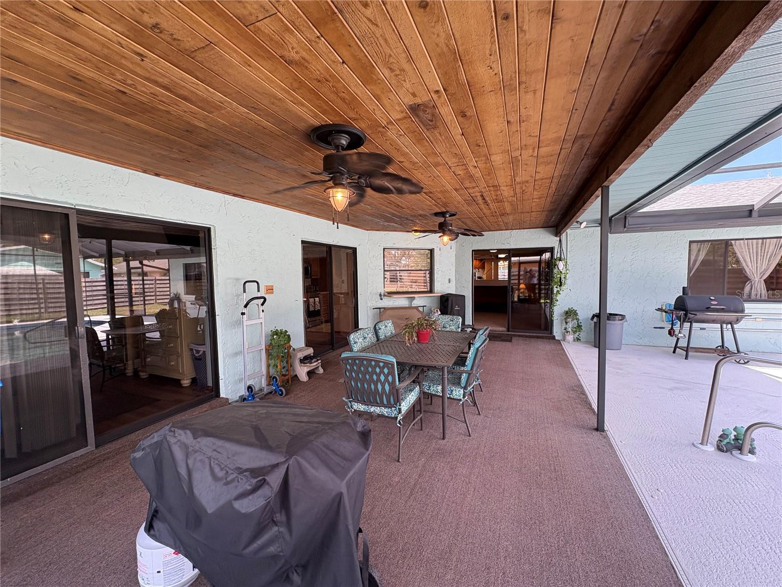 LAKE SARASOTA - Residential