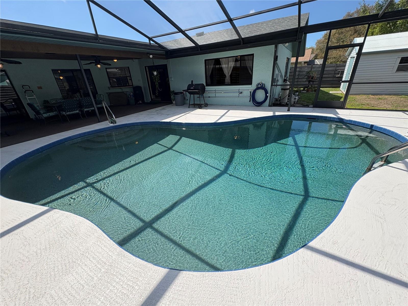 LAKE SARASOTA - Residential