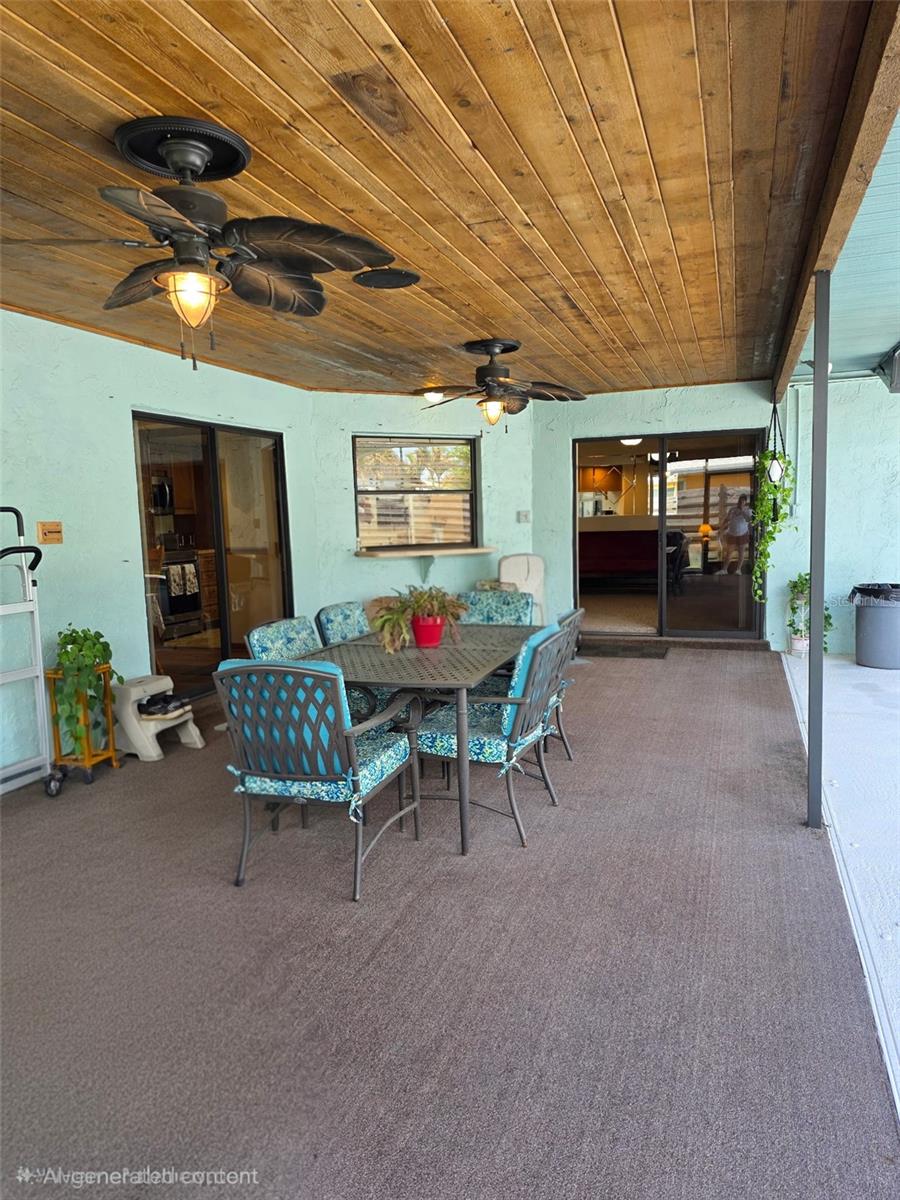 LAKE SARASOTA - Residential