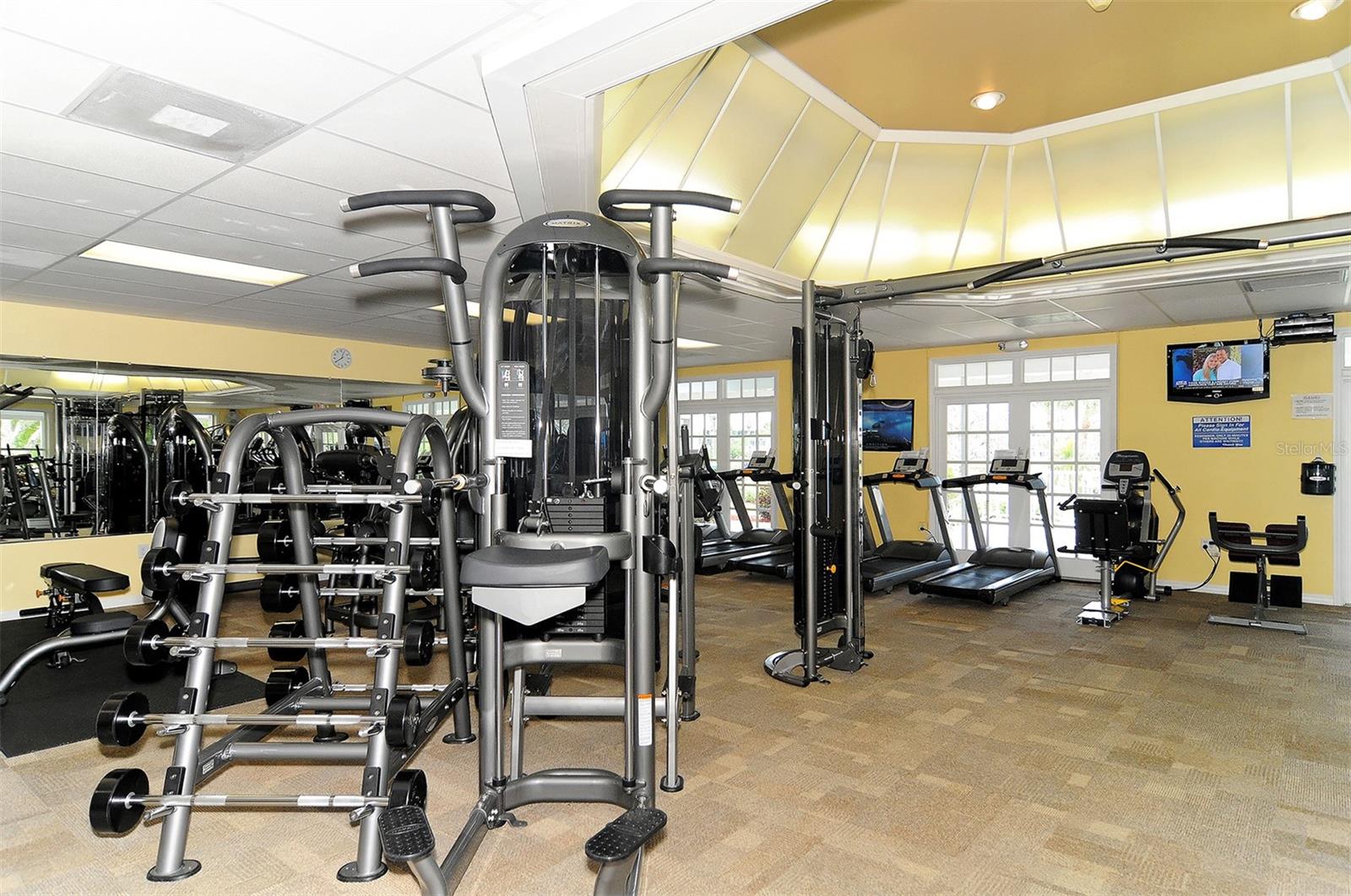 GOVERNORS GREEN - Residential