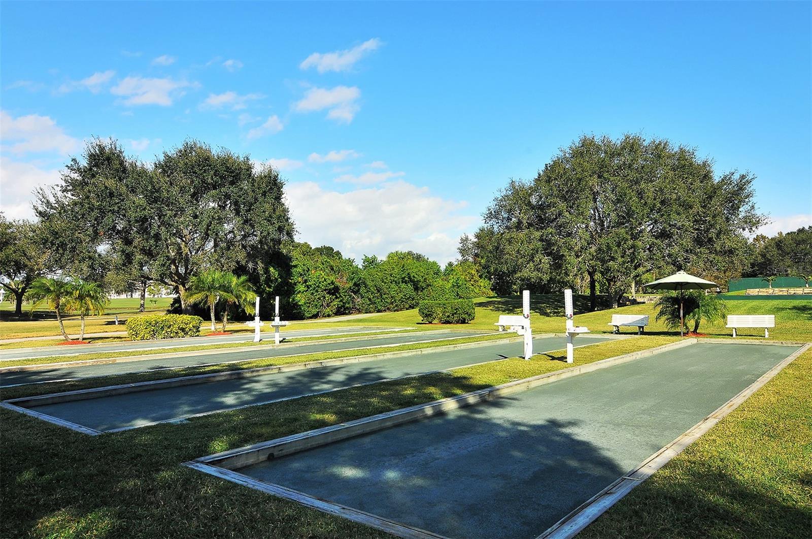 GOVERNORS GREEN - Residential