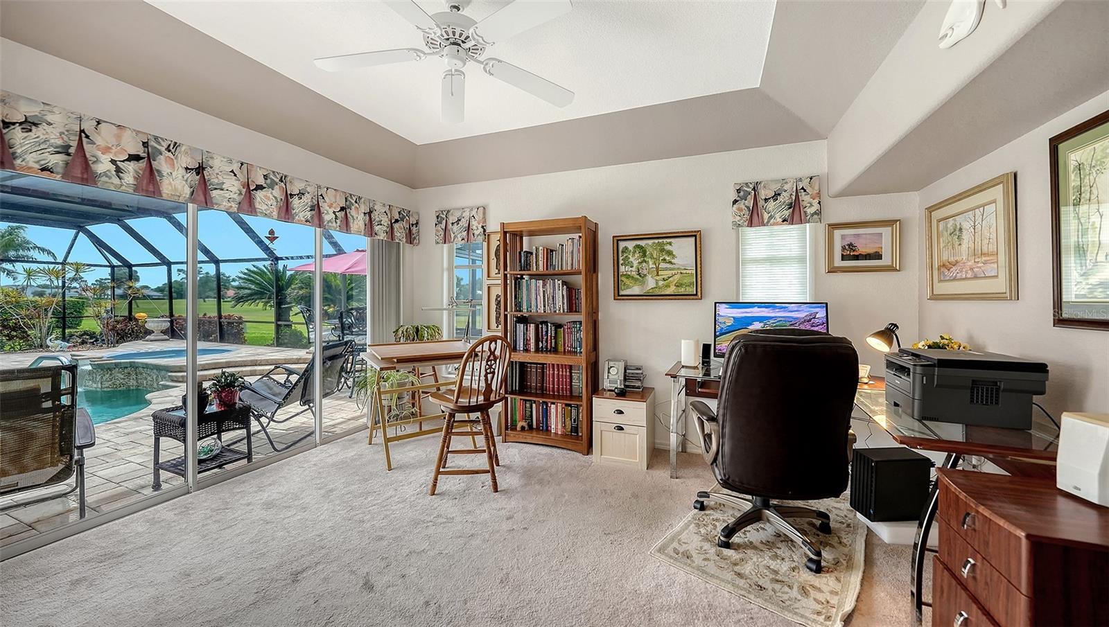 GOVERNORS GREEN - Residential