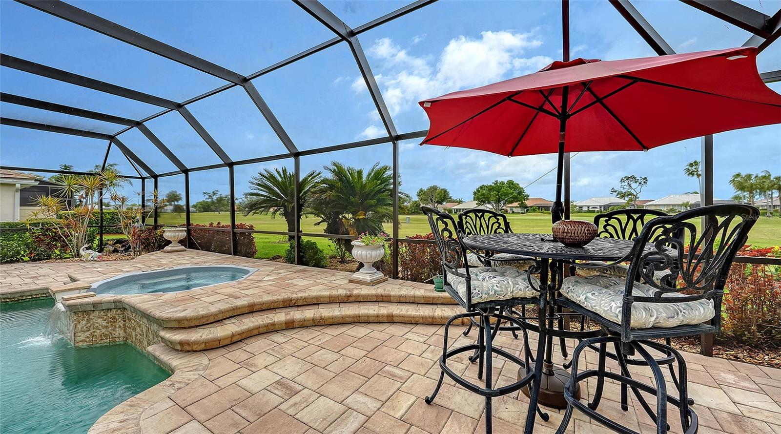 GOVERNORS GREEN - Residential