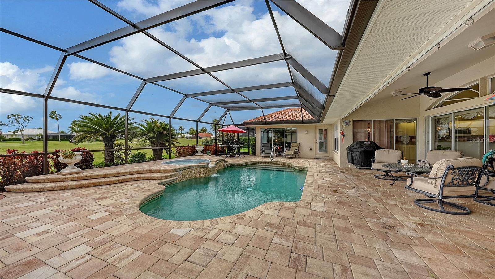 GOVERNORS GREEN - Residential