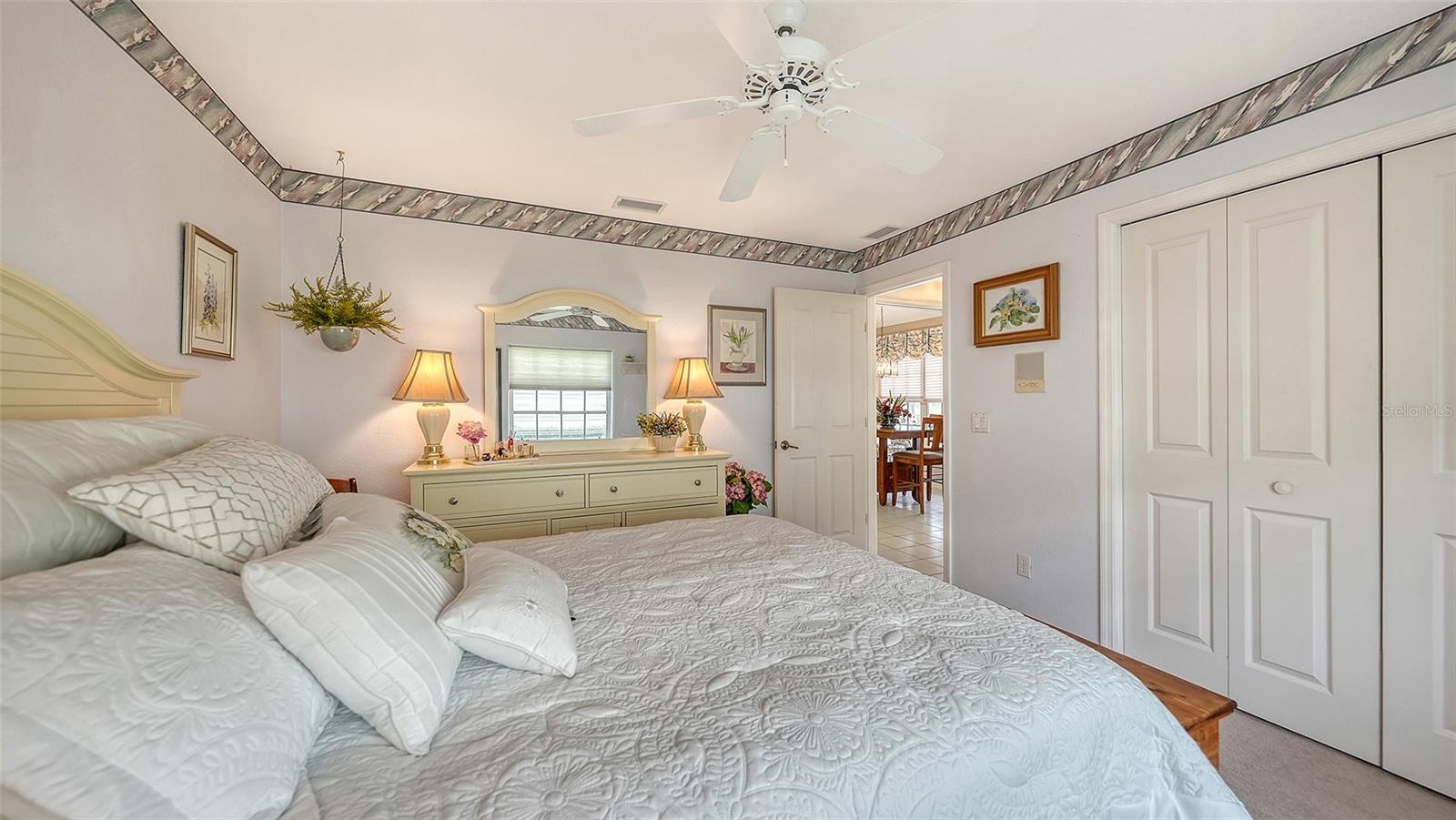 GOVERNORS GREEN - Residential