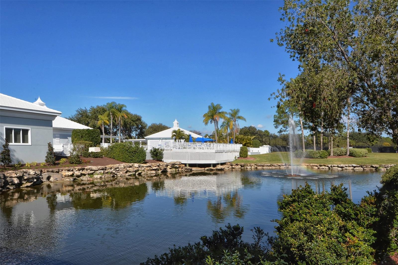 GOVERNORS GREEN - Residential