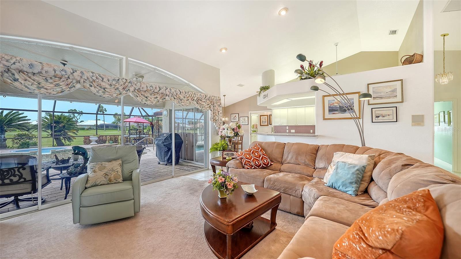 GOVERNORS GREEN - Residential