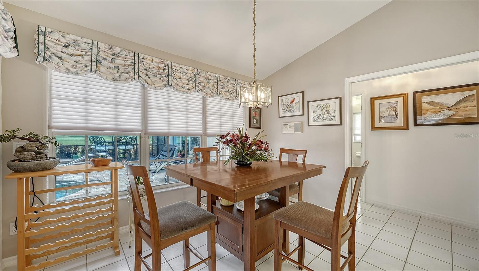 GOVERNORS GREEN - Residential