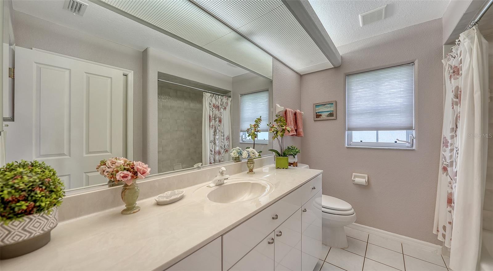 GOVERNORS GREEN - Residential