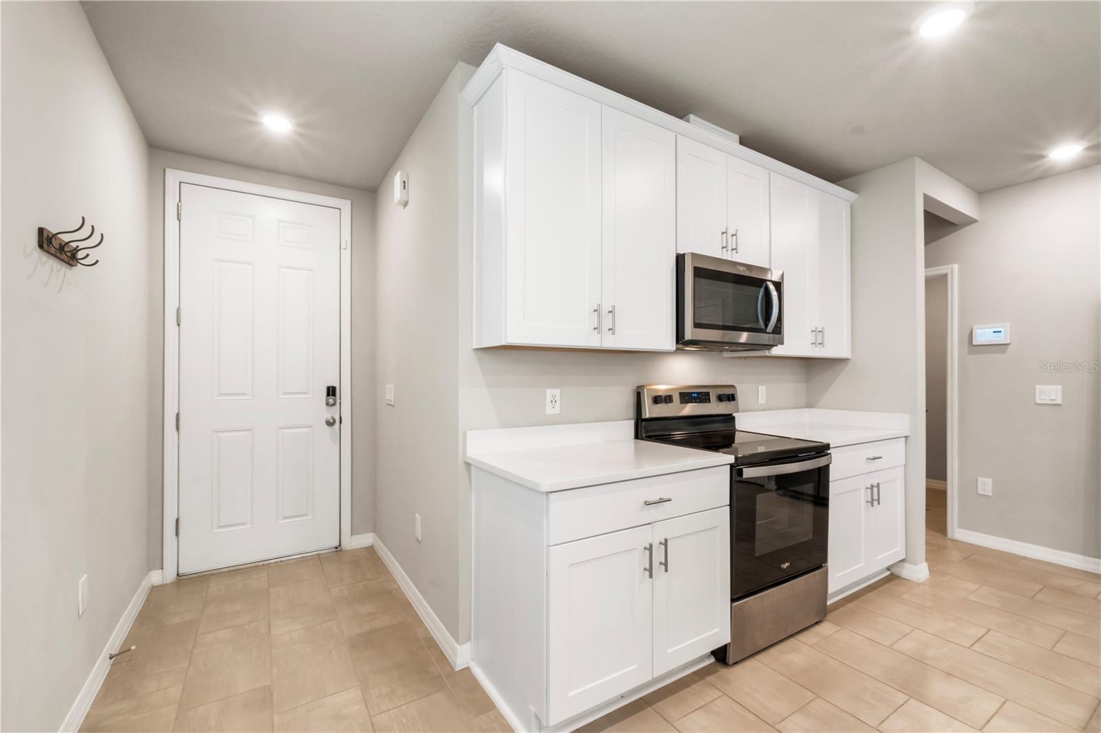 PRAIRIE MDWS - Residential Lease