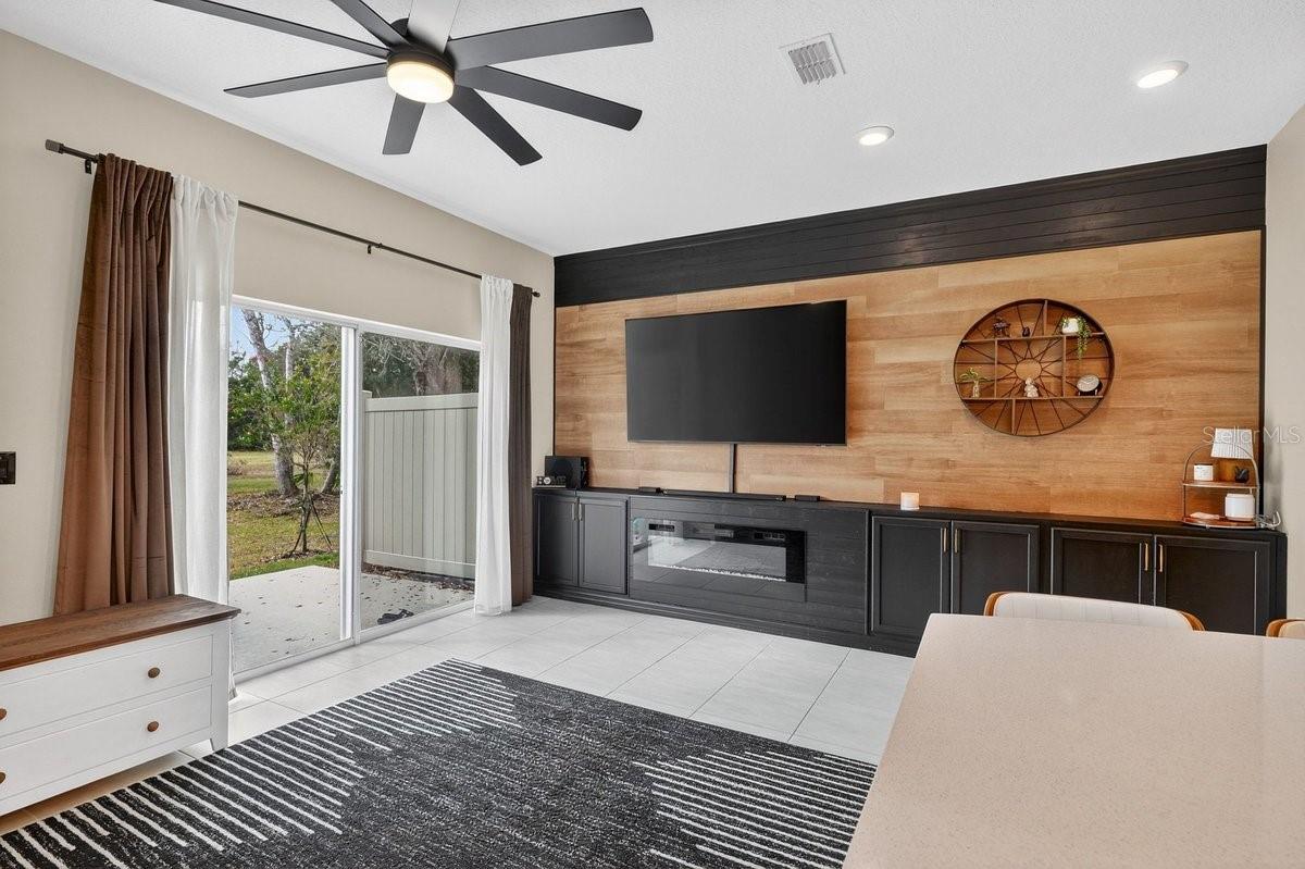 RIVERFRONT ESTATES SOUTH - Residential