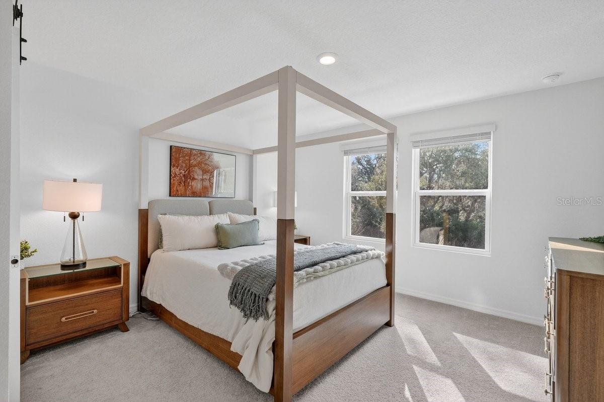 RIVERFRONT ESTATES SOUTH - Residential