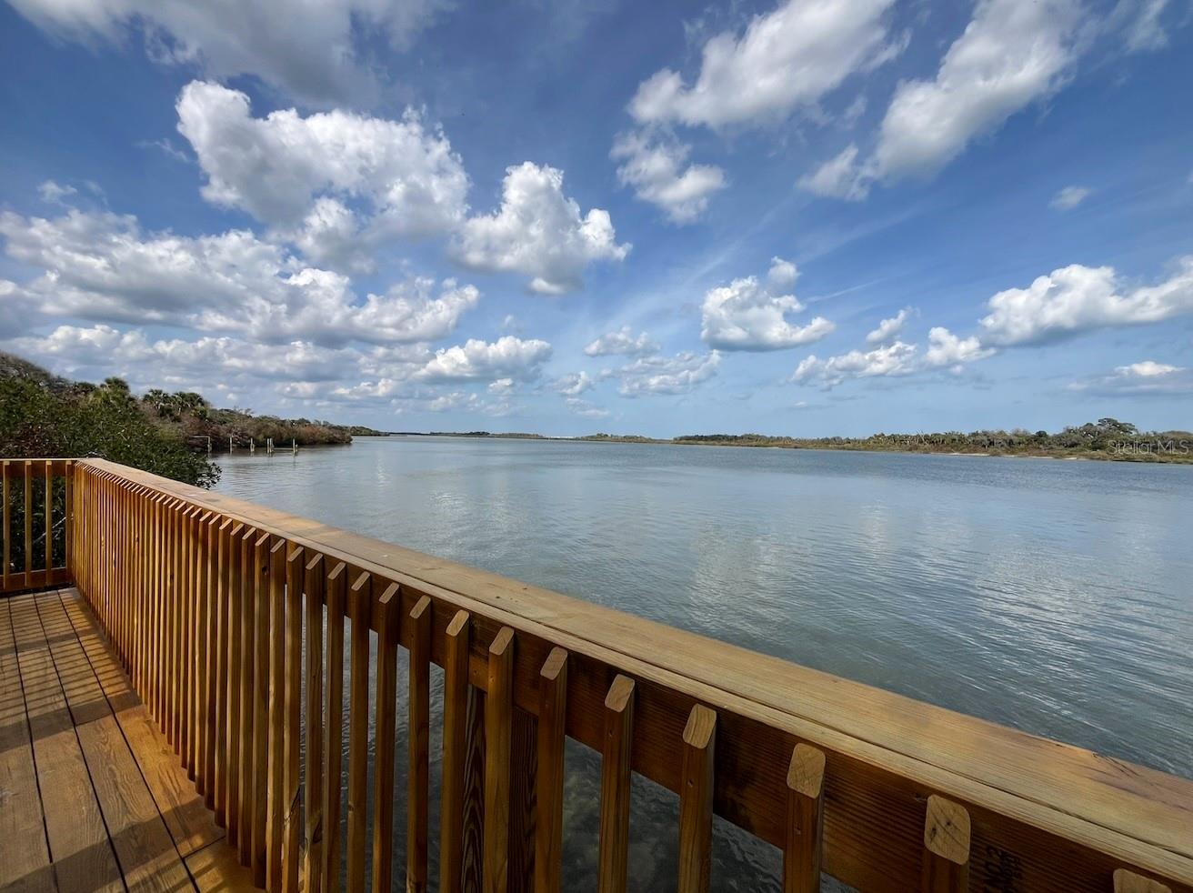 RIVERFRONT ESTATES SOUTH - Residential