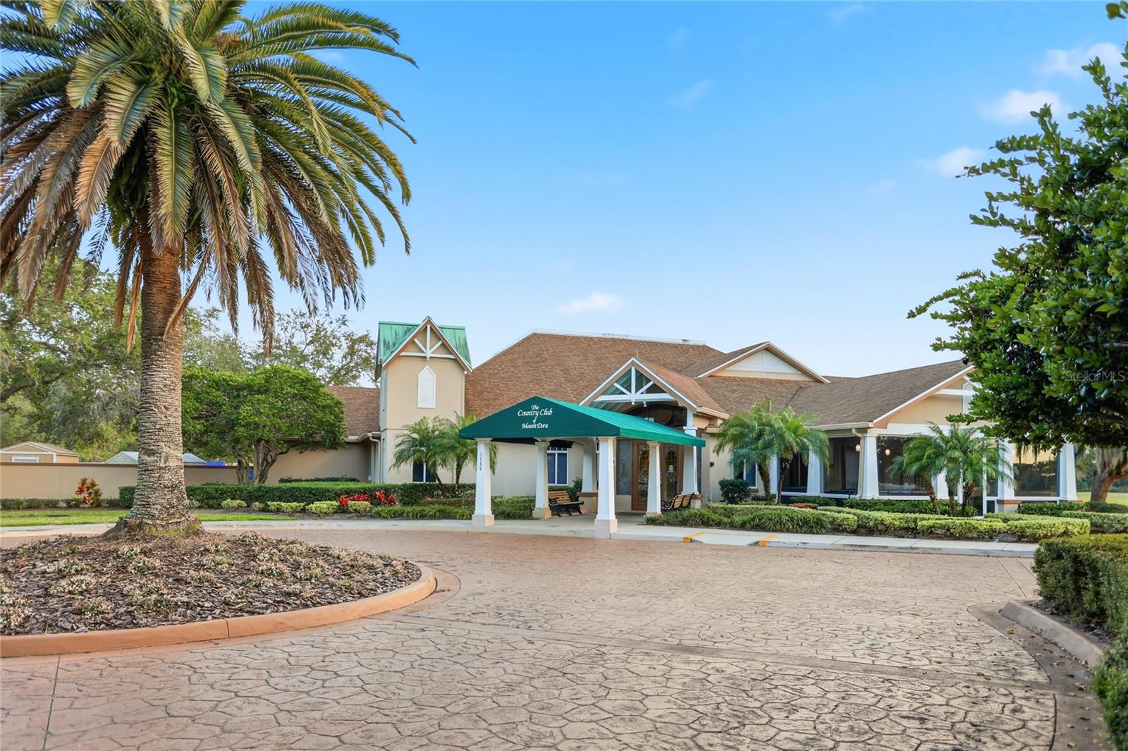 MOUNT DORA COUNTRY CLUB MOUNT DORA PH 02-1 - Residential