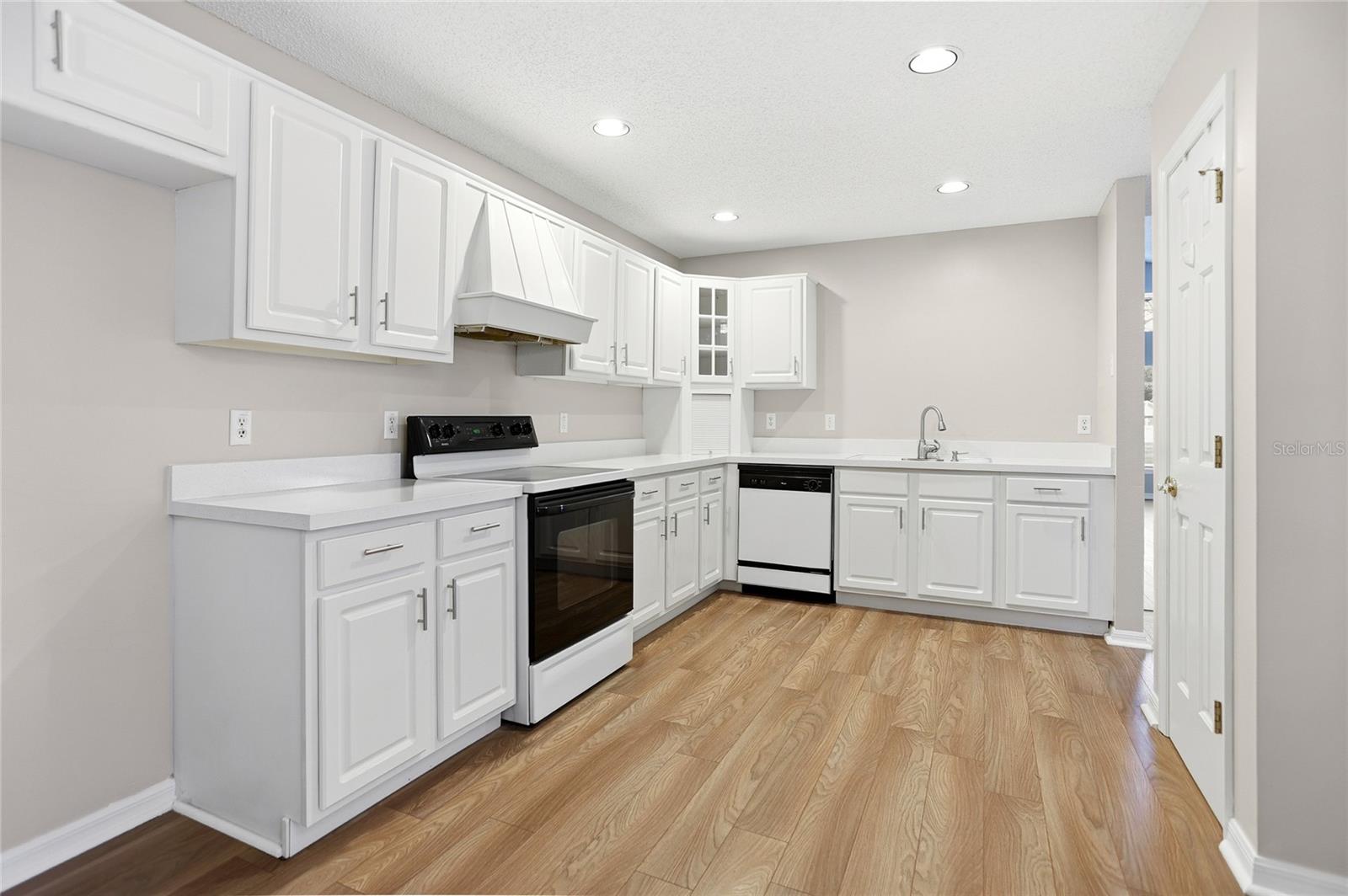 MOUNT DORA COUNTRY CLUB MOUNT DORA PH 02-1 - Residential