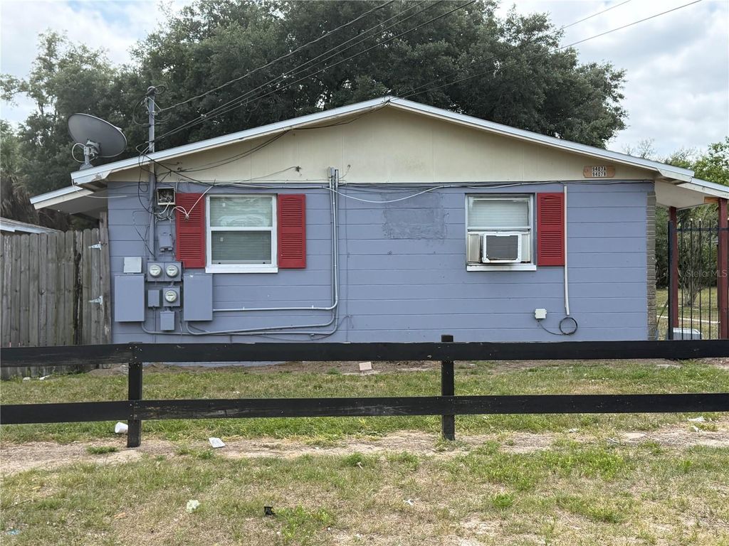 Photo of 9407 Grandfield Road, Thonotosassa, FL 33592 (MLS # TB8500030)