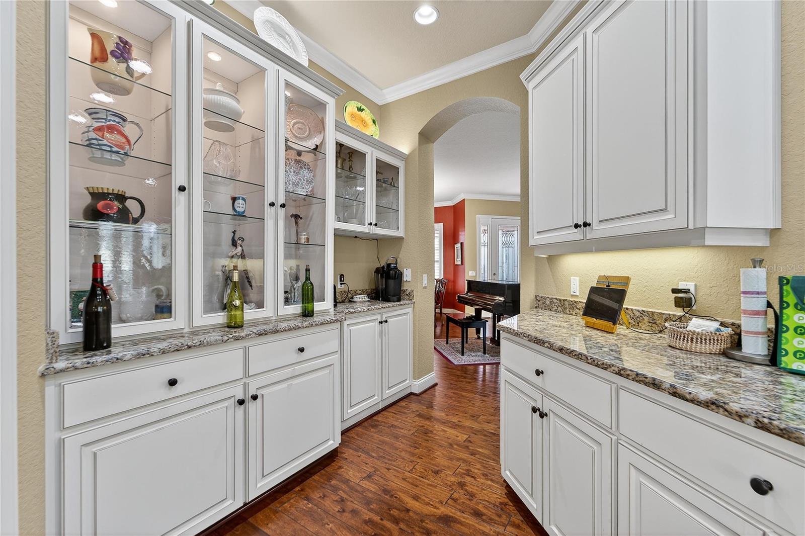 LAUREL GLEN PH 03 - Residential