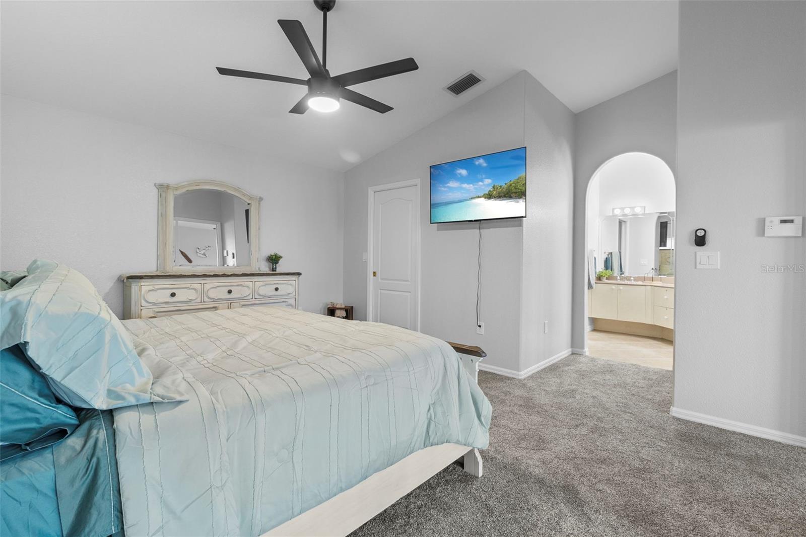 LAKE SUZY VILLAS - Residential