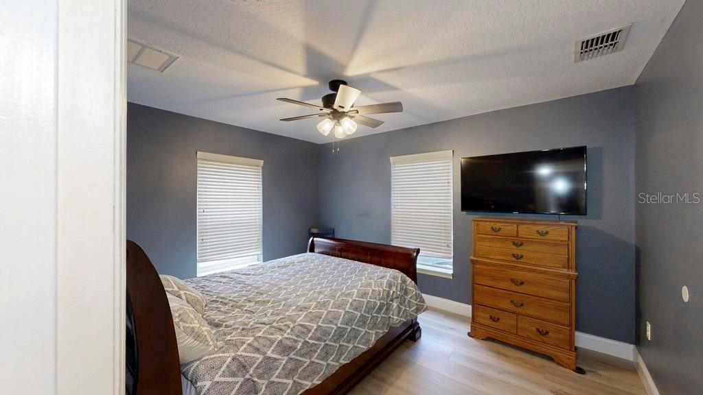 ROYAL HIGHLANDS - Residential
