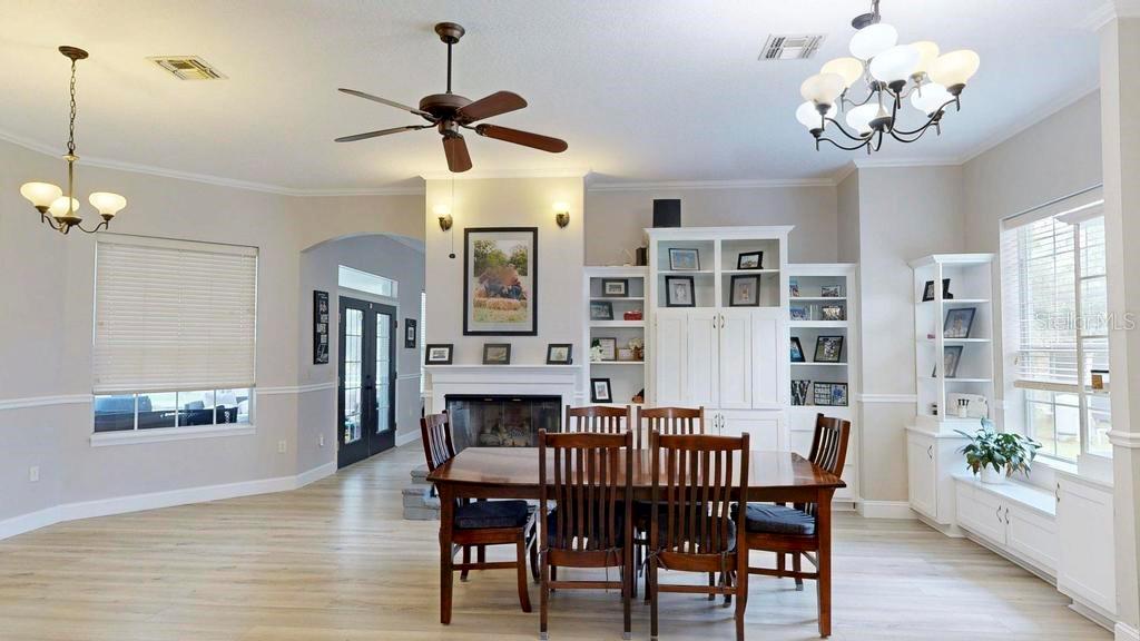 ROYAL HIGHLANDS - Residential