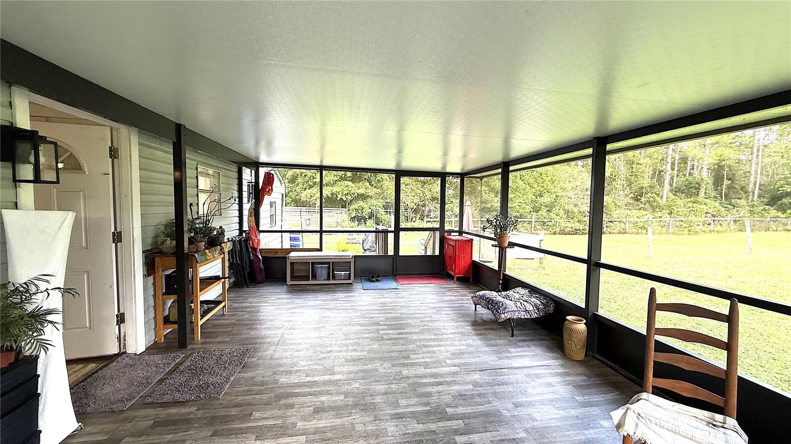 ISLAND HOUSE - Residential