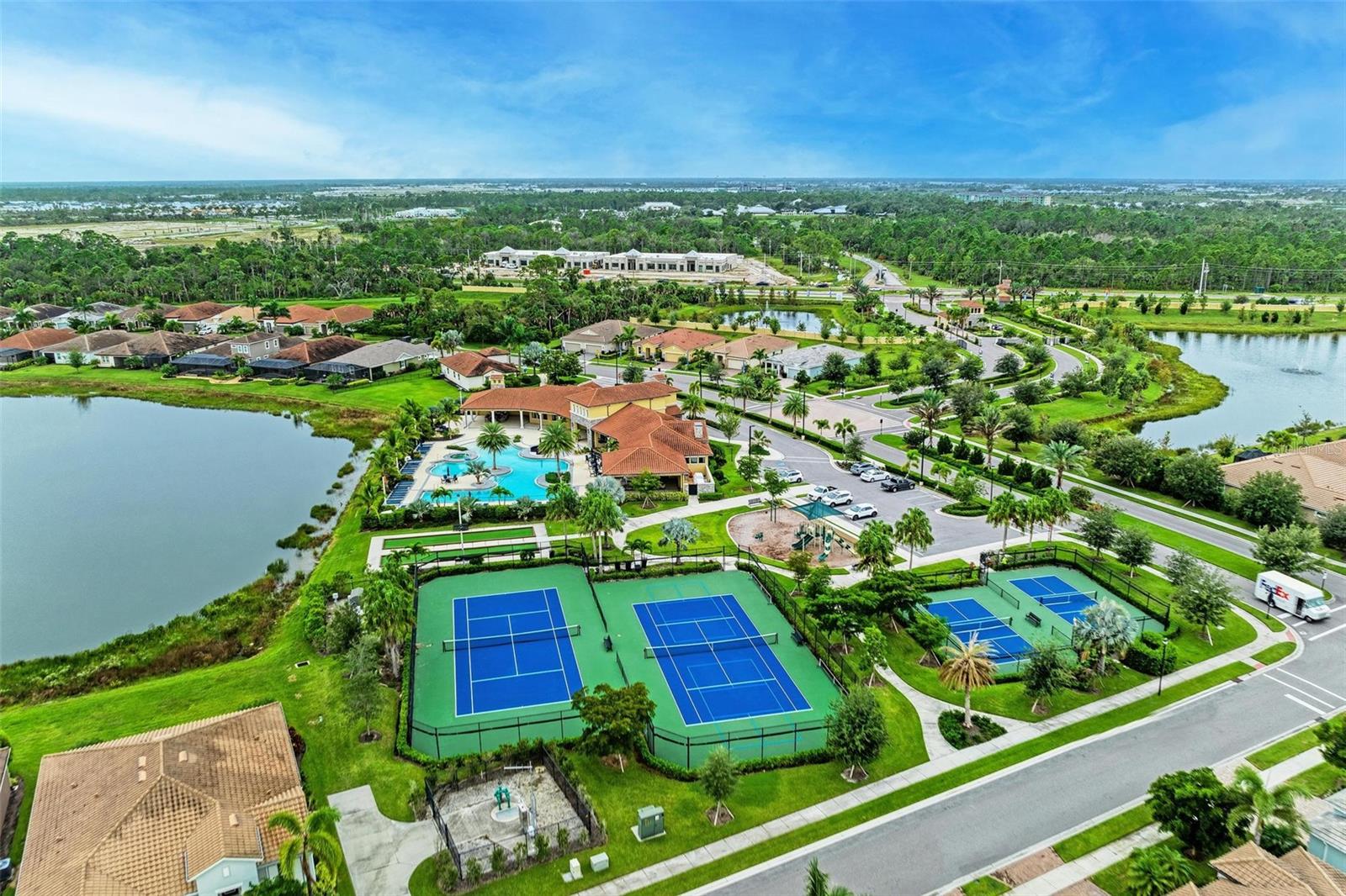 RENAISSANCE AT WEST VILLAGES - Residential