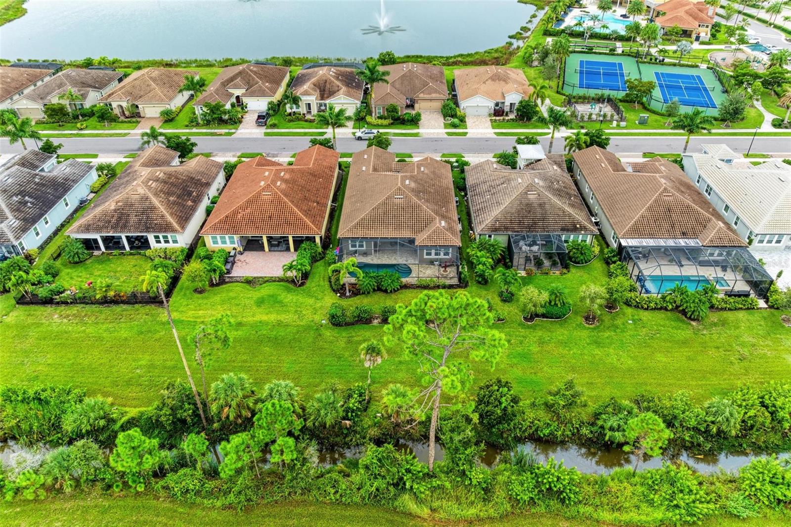 RENAISSANCE AT WEST VILLAGES - Residential