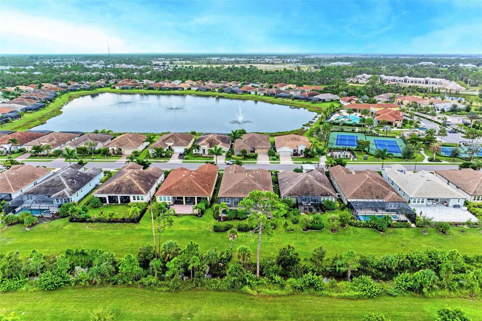 RENAISSANCE AT WEST VILLAGES - Residential