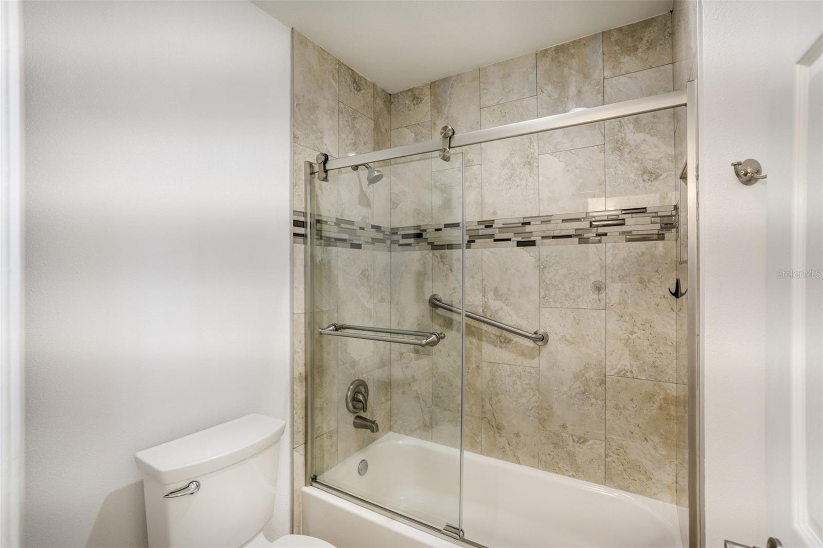 HARBOUR CLUB CONDO 3 - Residential