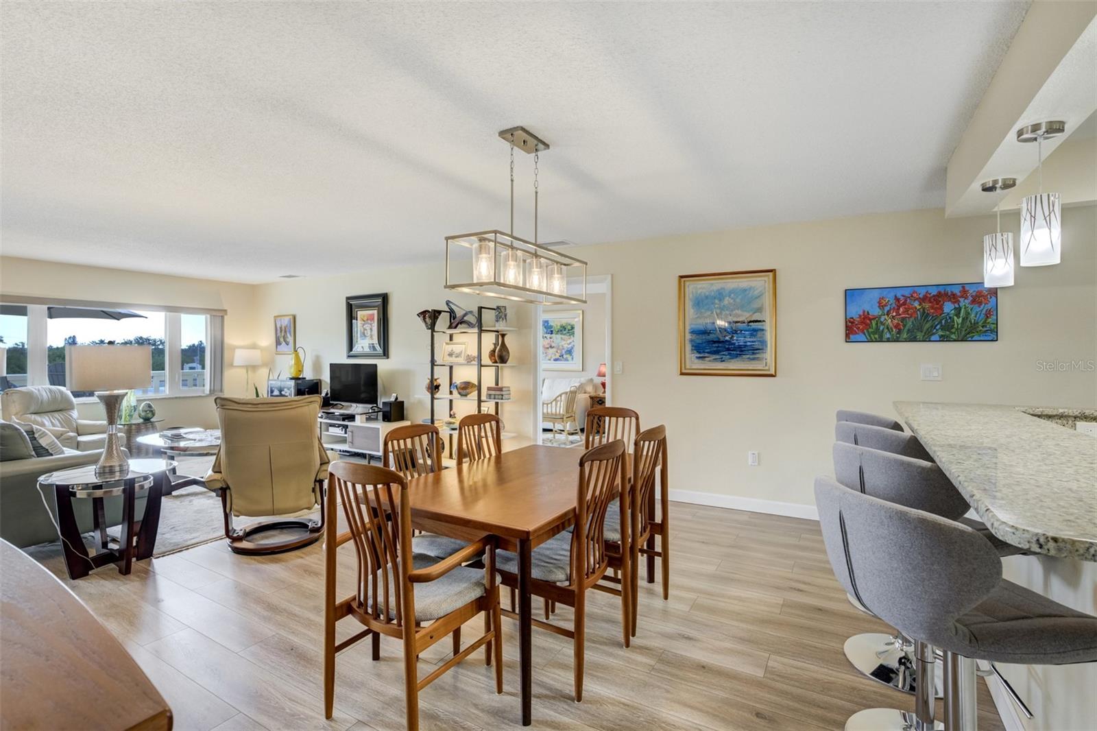 HARBOUR CLUB CONDO 3 - Residential