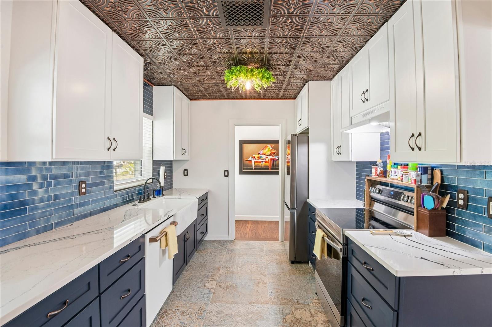 DUNEDIN LAKEWOOD ESTATES 2ND ADD - Residential