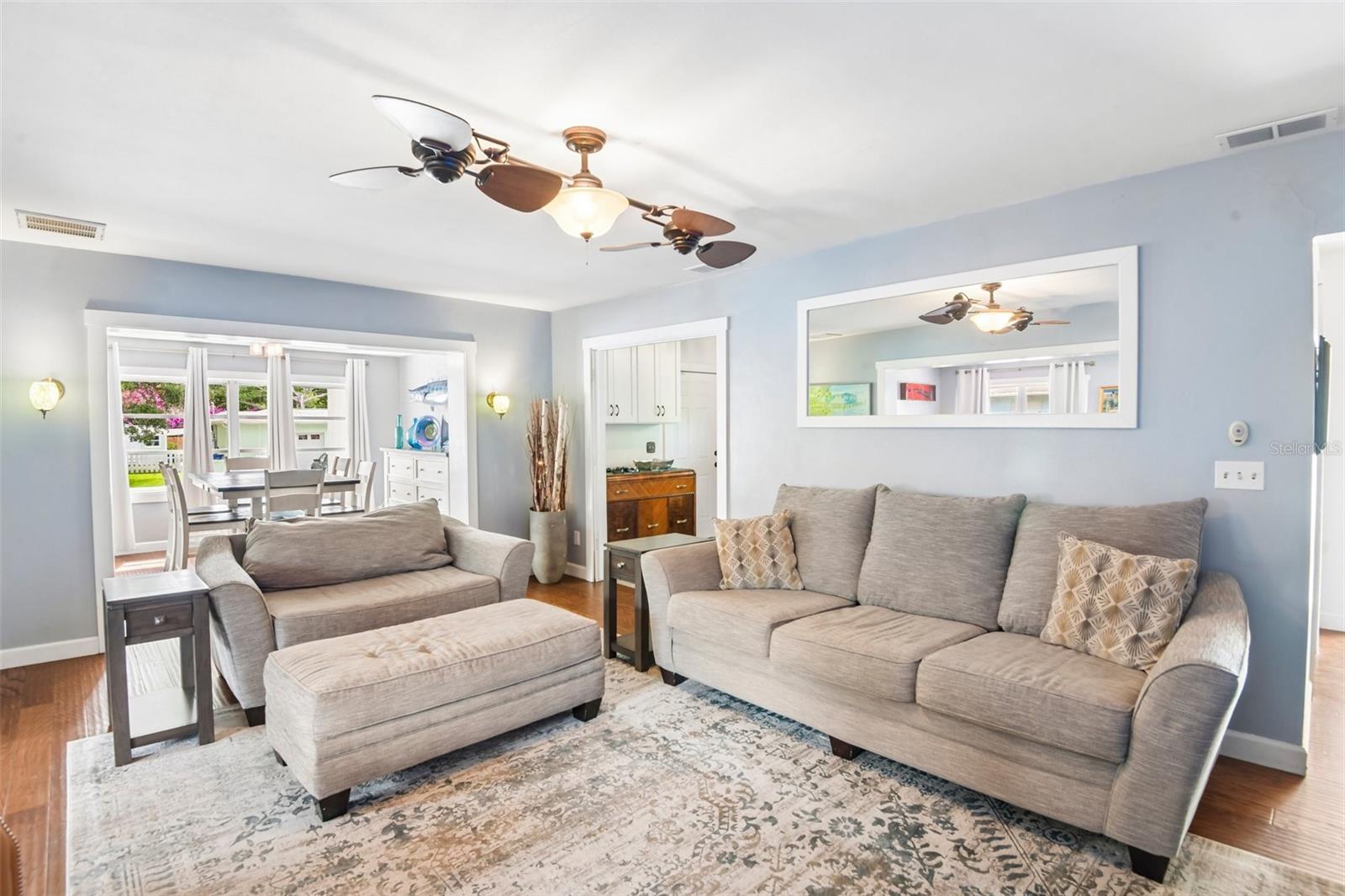 DUNEDIN LAKEWOOD ESTATES 2ND ADD - Residential