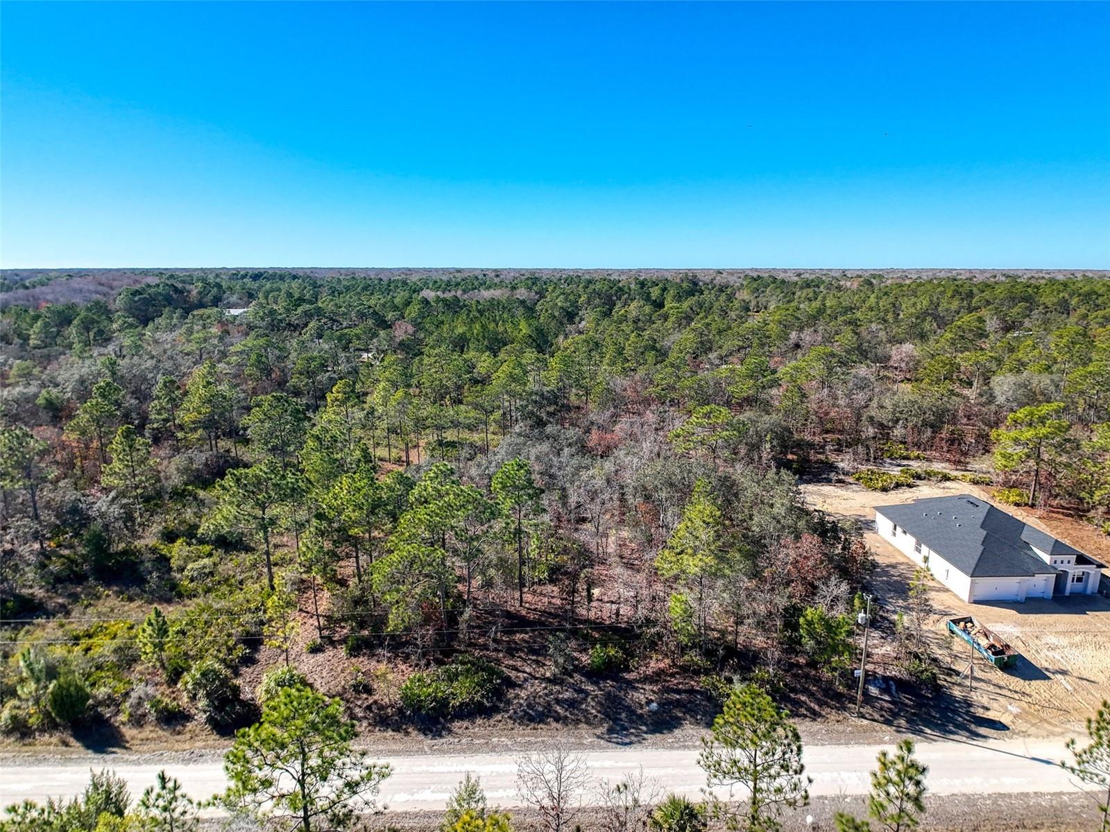 ROYAL HIGHLANDS - Land