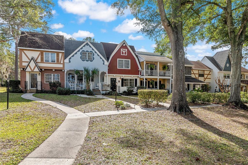 Photo of 9951 SW 88th Court Road #C, Ocala, FL 34481 (MLS # OM717296)