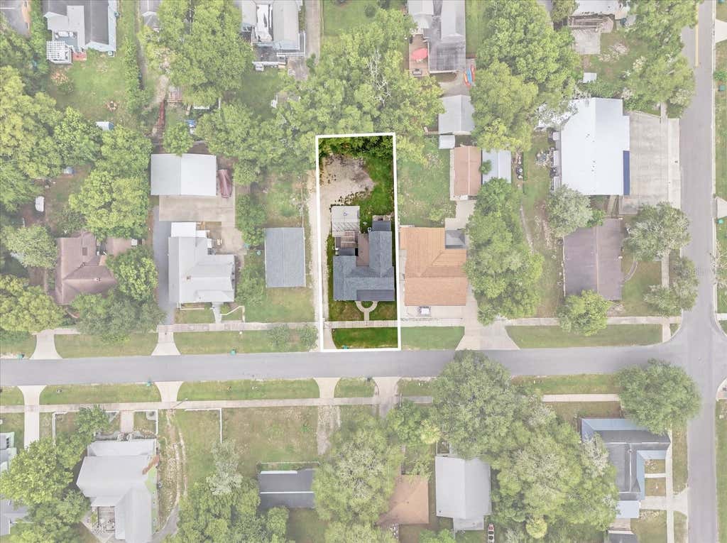 Photo of 20707 Walnut Street, Dunnellon, FL 34431 (MLS # OM725024)