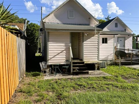 Tiny photo for 20707 Walnut Street, Dunnellon, FL 34431 (MLS # OM725024)