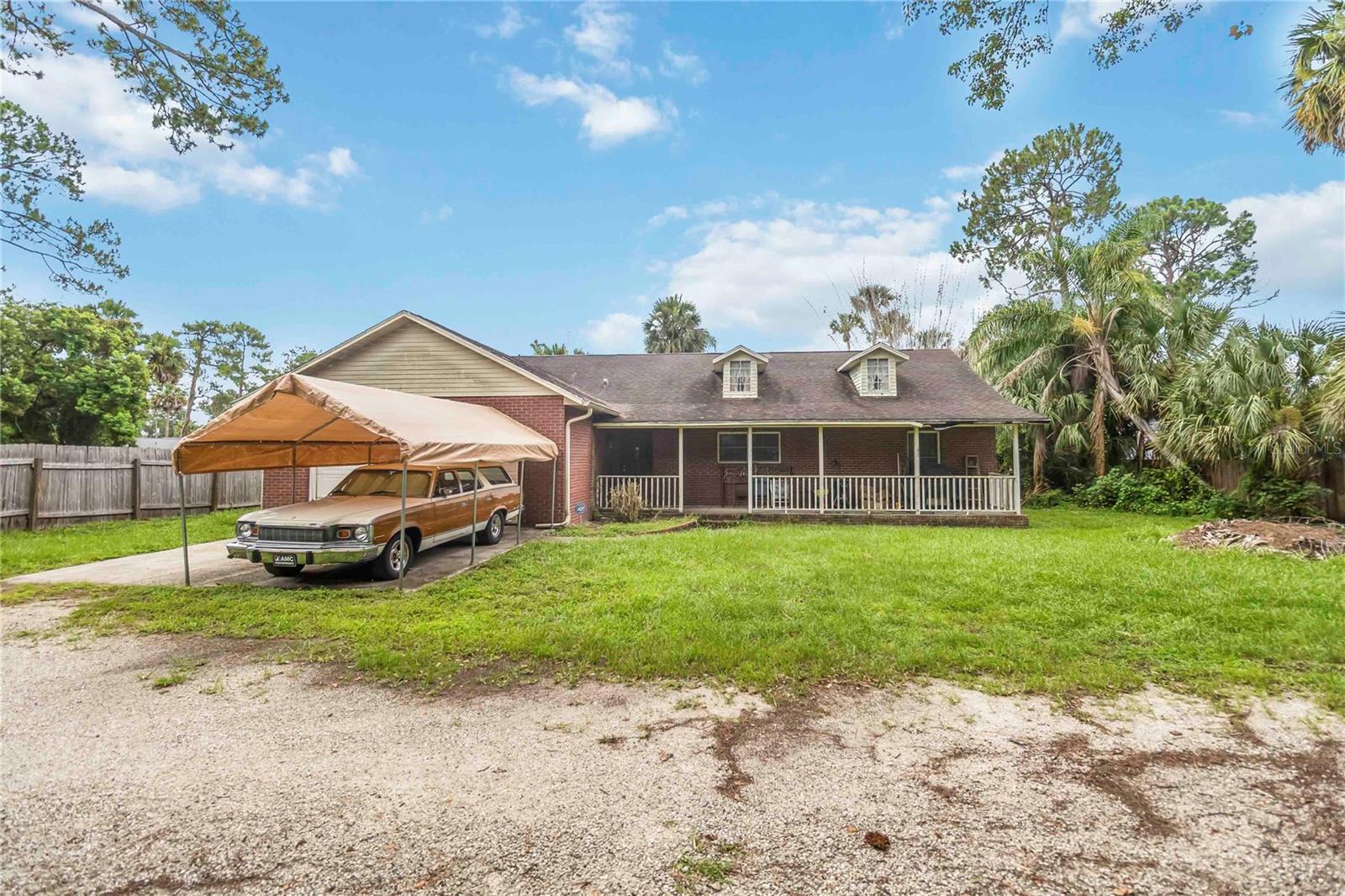 Fixer-upper special at 297 Upsala Rd, Sanford, FL! This 3-bedroom, 2-bathroom home is a handyman's dream, offering endless potential to create your perfect space. With a spacious layout, large lot, and prime location near schools, shopping, and dining, this property is ideal for investors or DIY enthusiasts. Needs some TLC, but priced to sell! Don’t miss this opportunity to transform this diamond in the rough into a true gem. Schedule a viewing today!