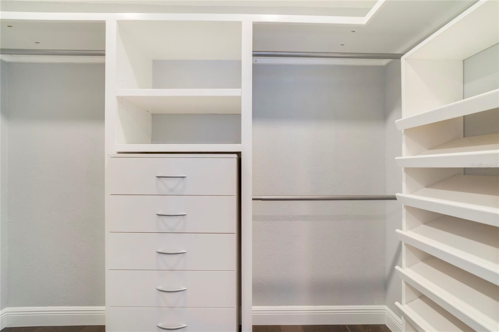 COLONIAL GARDENS REP - Residential