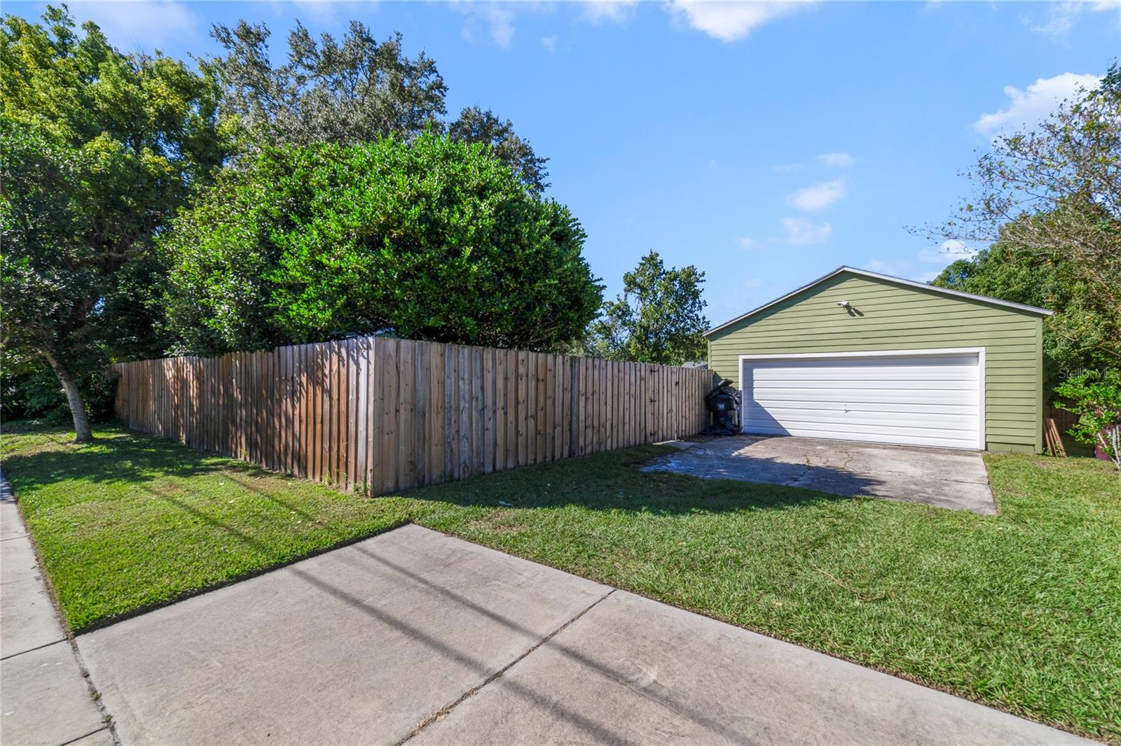 COLONIAL GARDENS REP - Residential