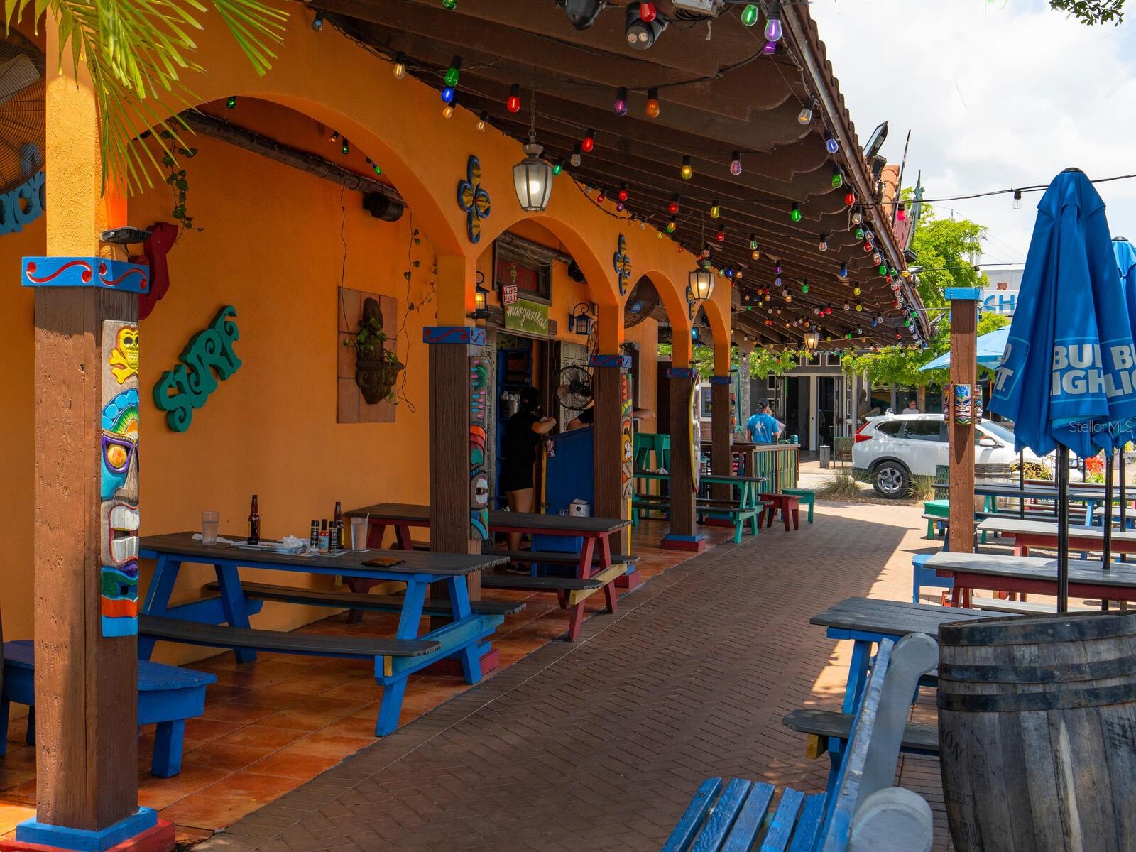 SIESTA ISLES - Residential