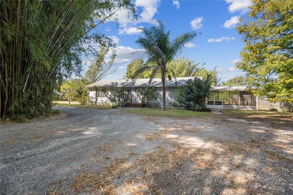 Photo of 429 Diamond Acres Road, Davenport, FL 33837 (MLS # S5138088)