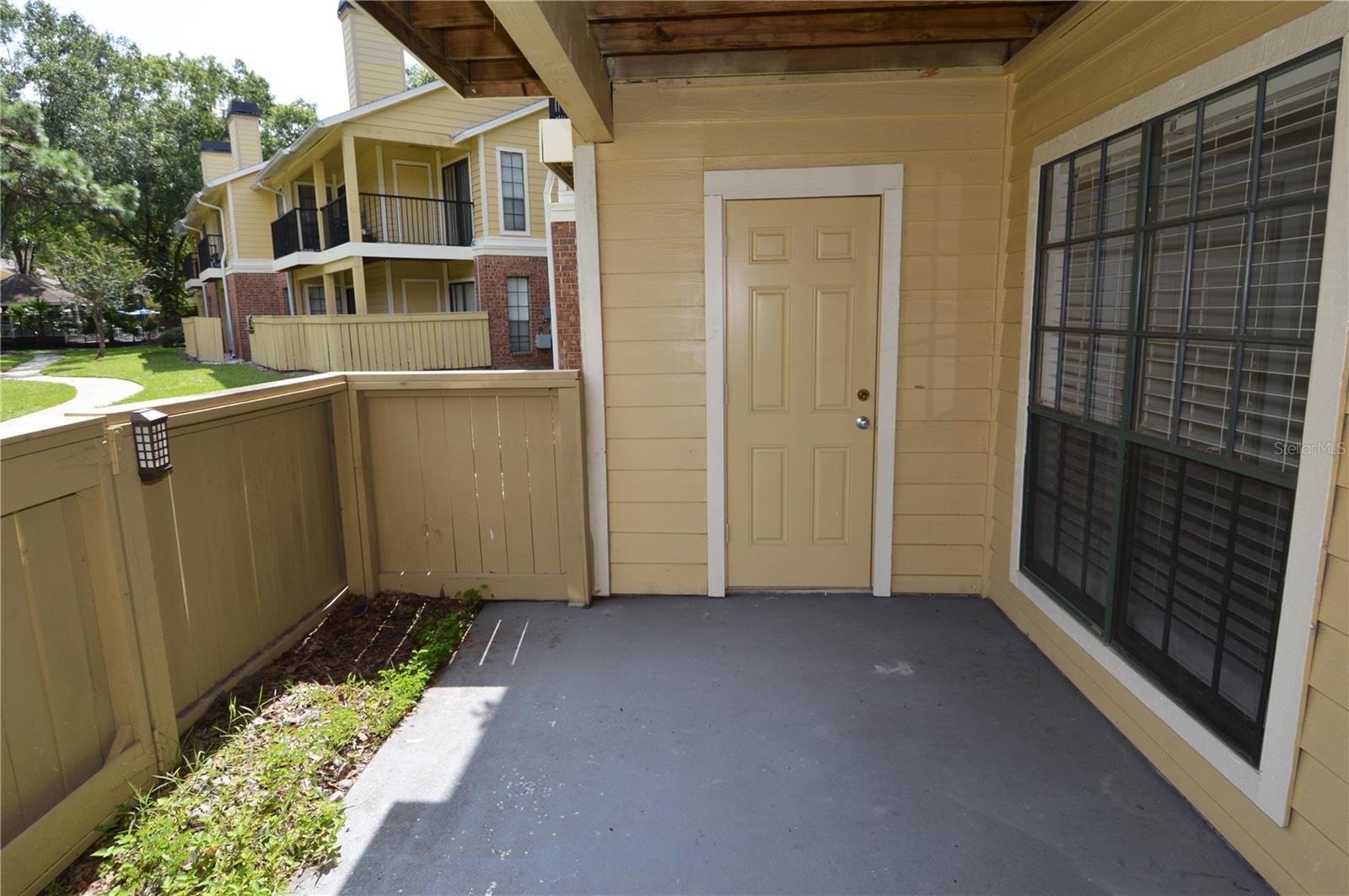 THE GRAND RESERVE CONDO - Residential Lease